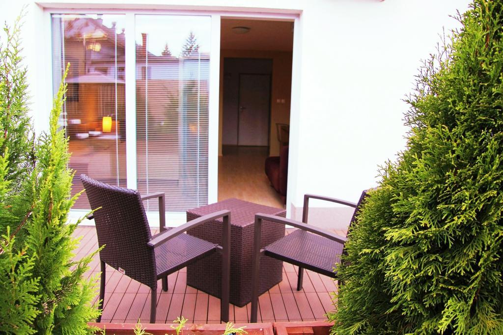 Villa Green Sliač Exterior foto